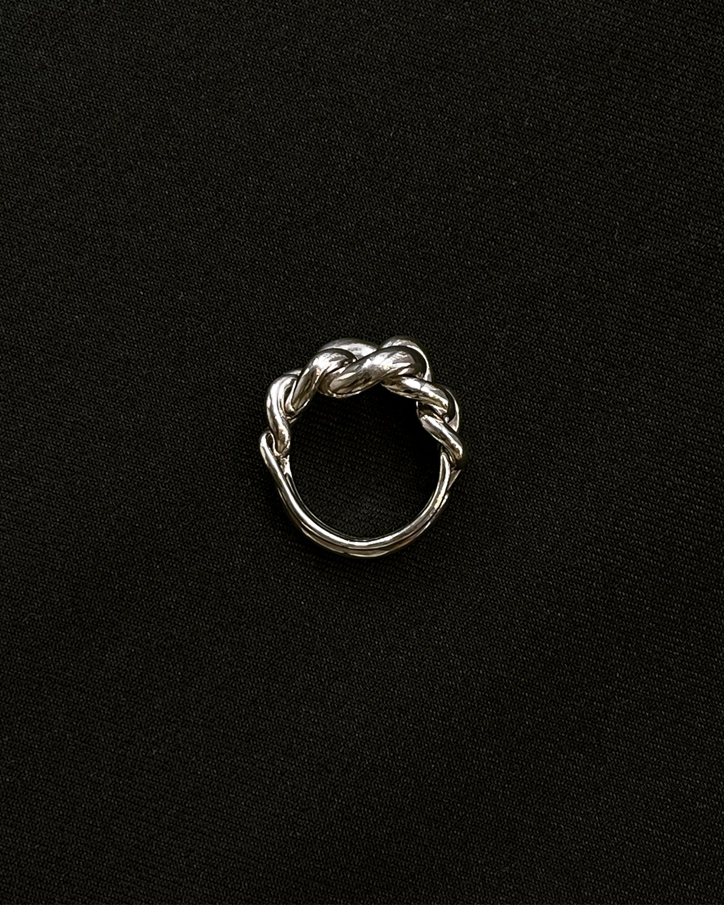 Contrast chain ring