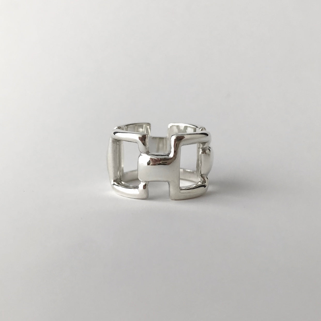 Squares ring