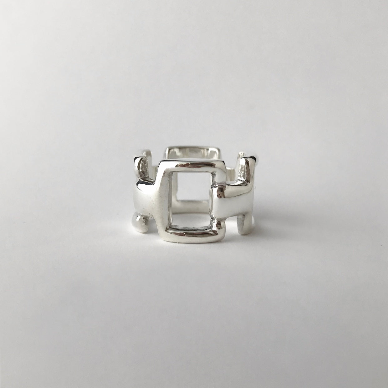 Squares ring