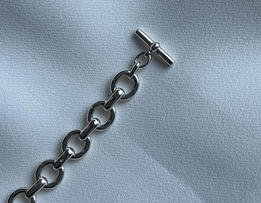 Chunky oval bracelet