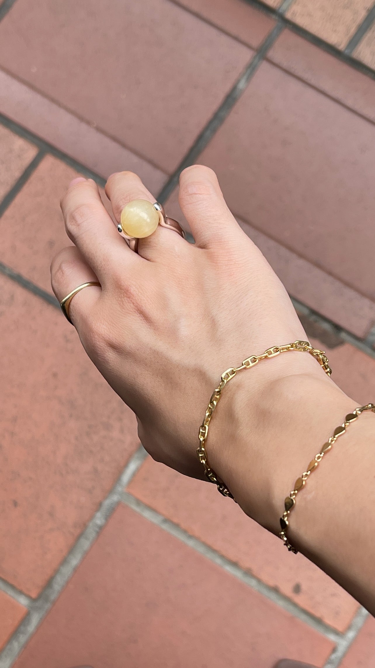 Sphere gemstone ring [M]