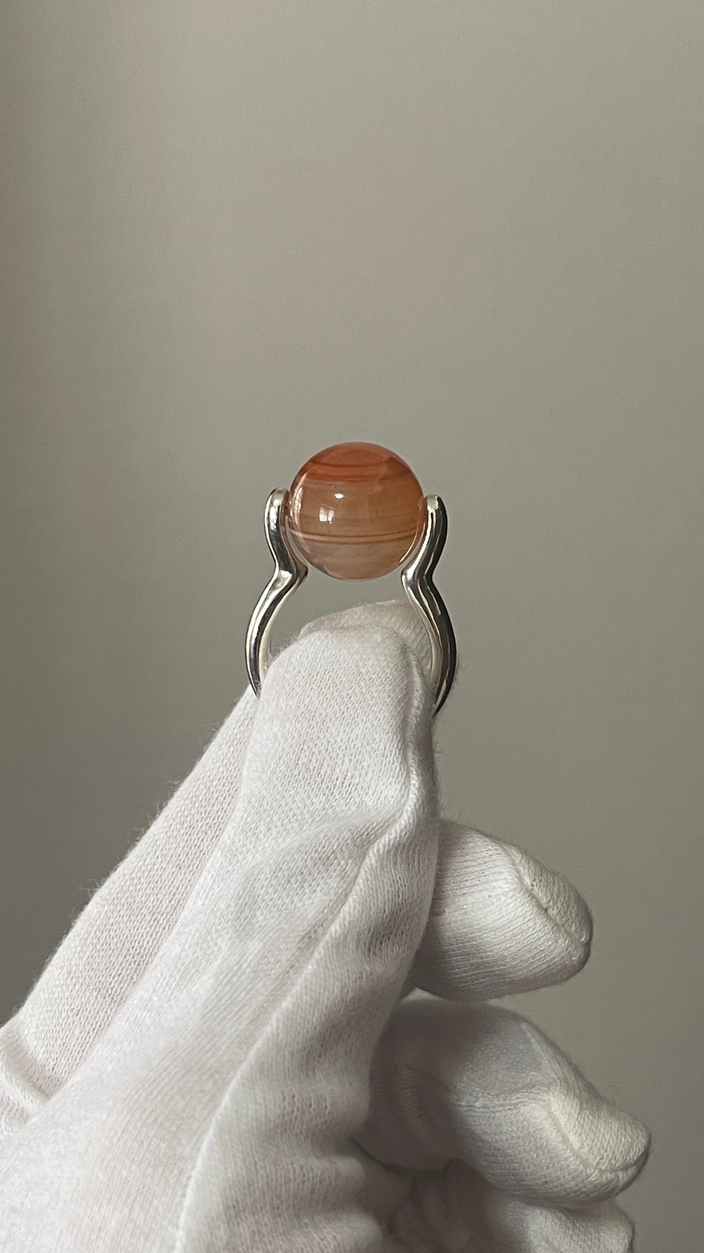 Sphere gemstone ring [M]