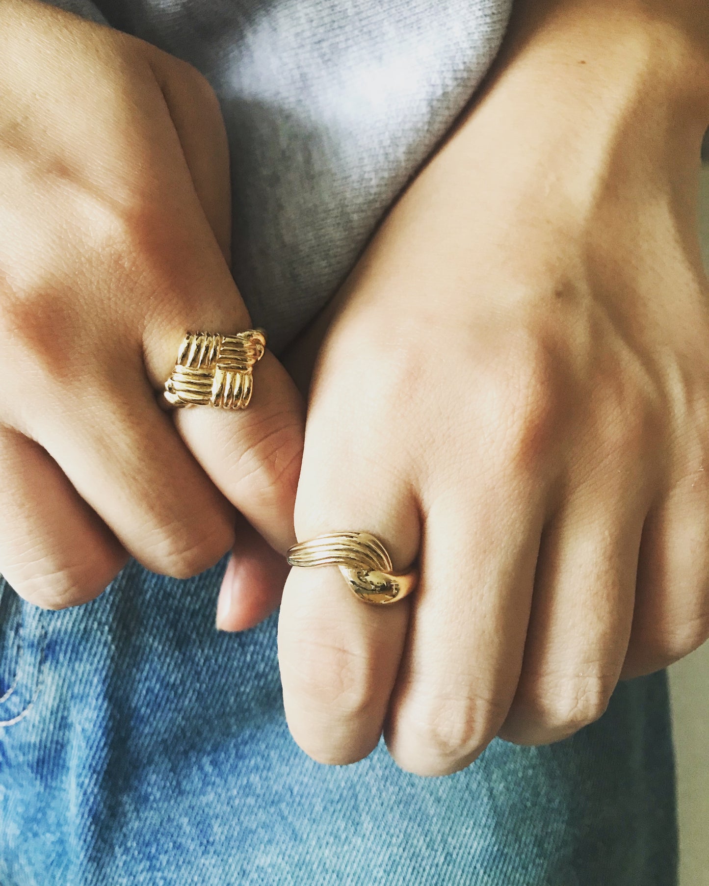 Twill weave ring