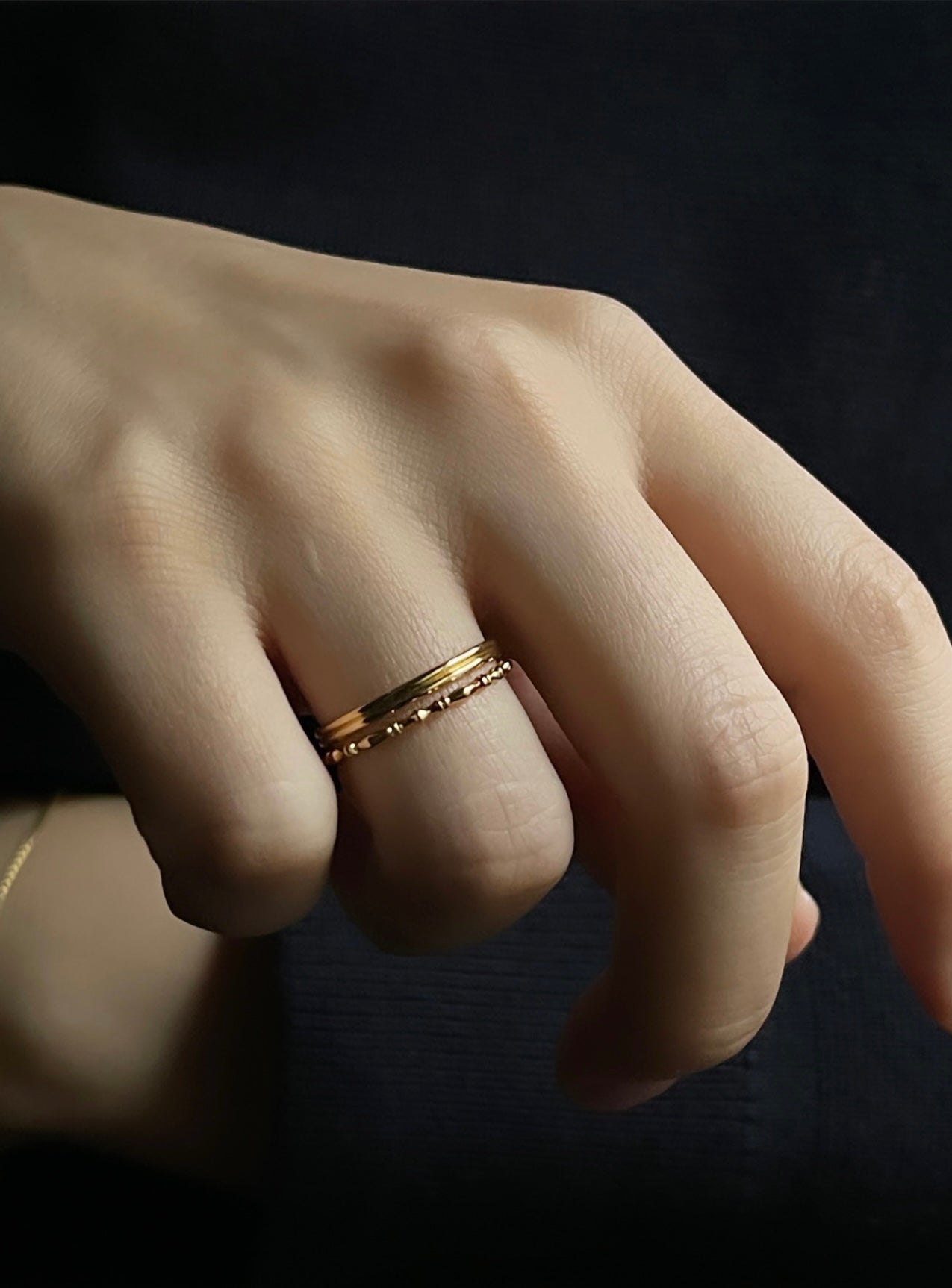 Double circle ring