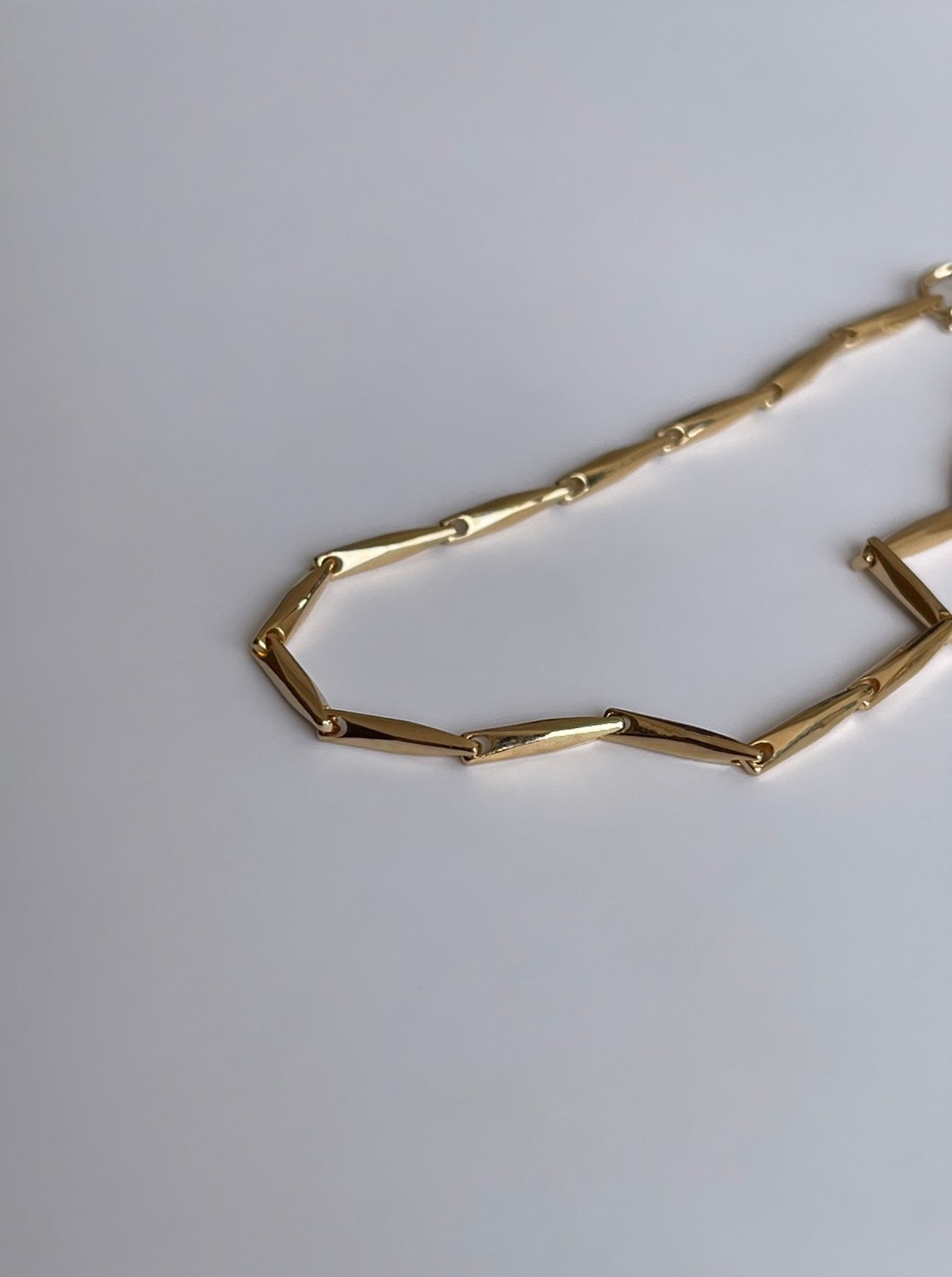 Rhombus cut chain bracelet