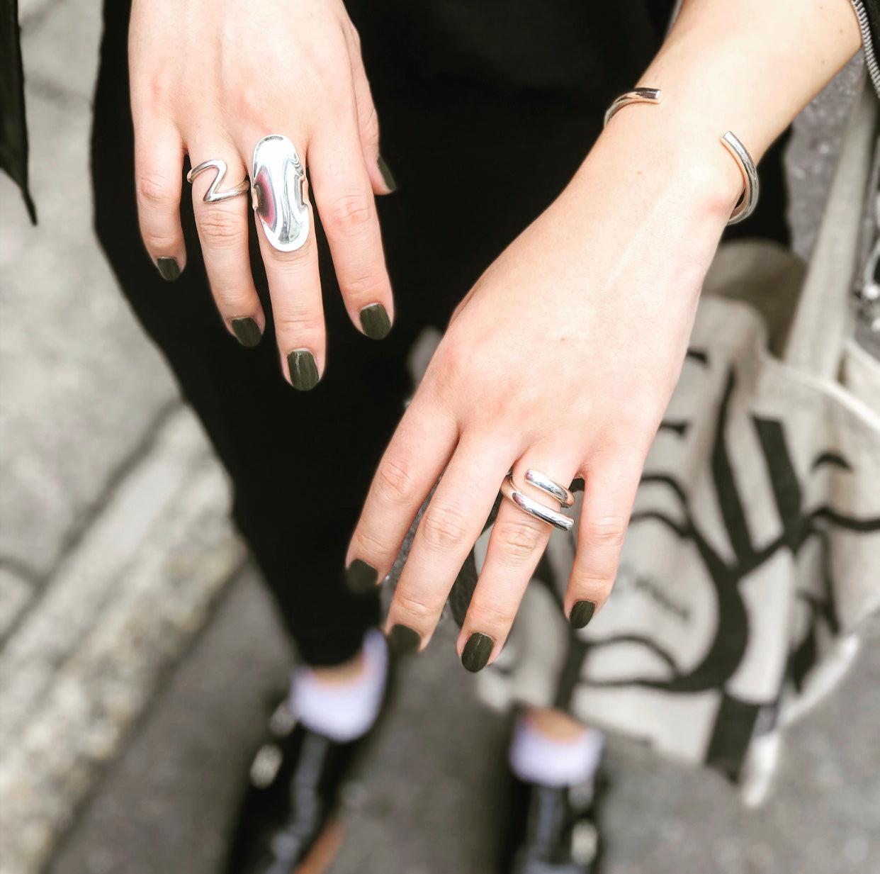 Round open bangle