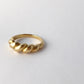Twist dome ring