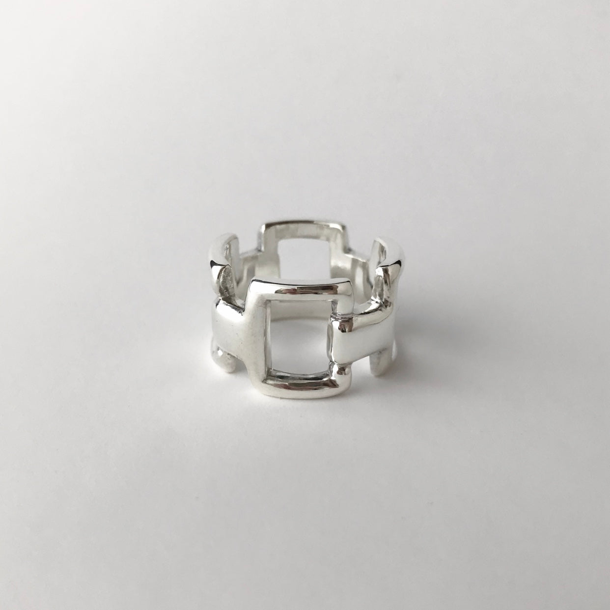 Squares ring