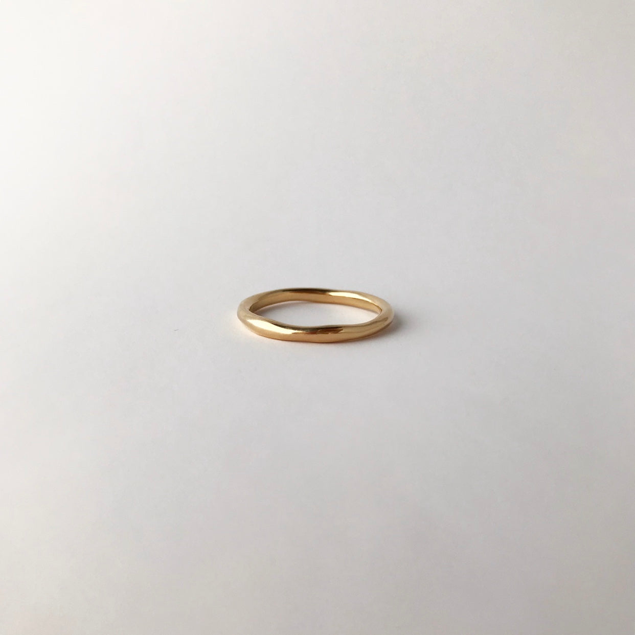 Lands ring
