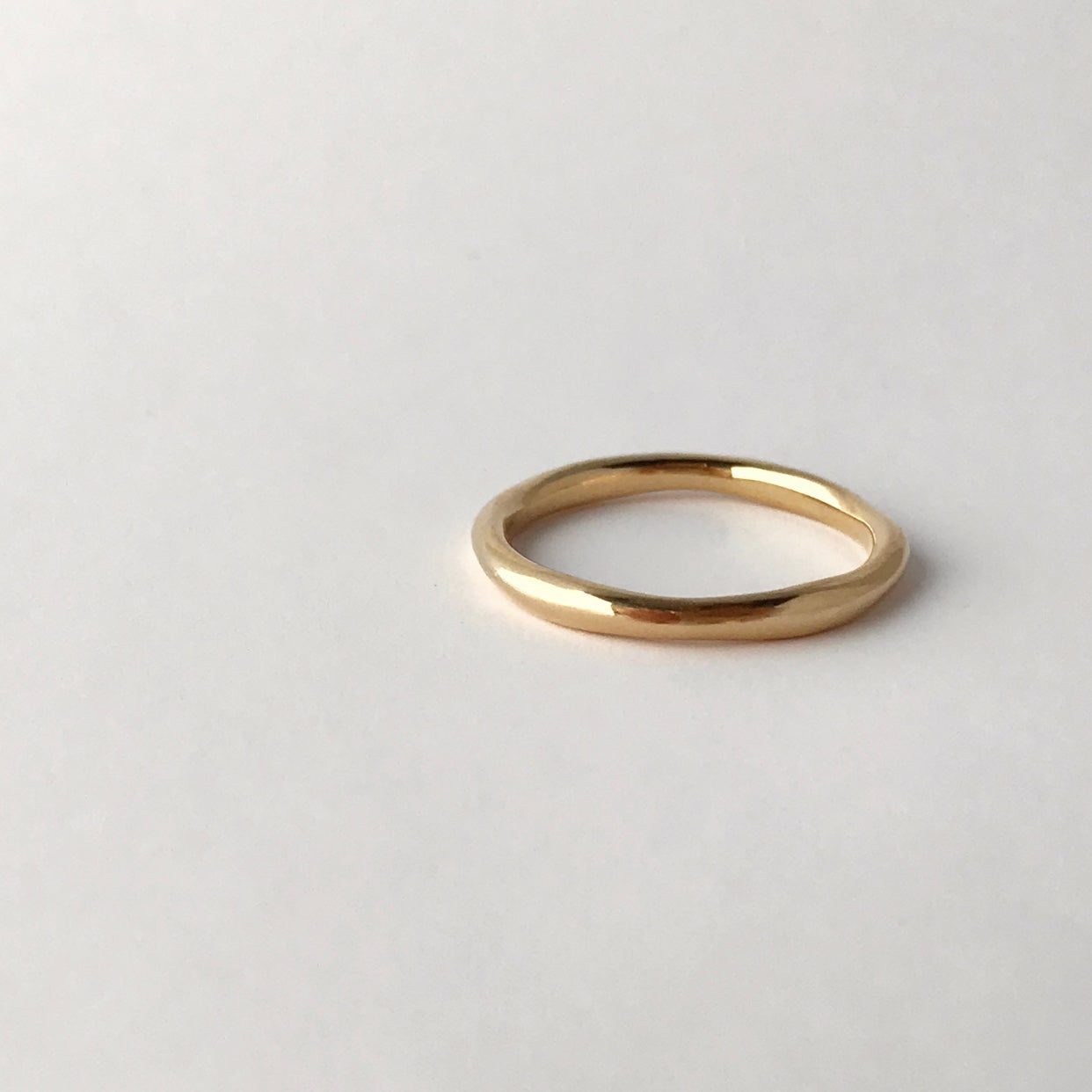Lands ring