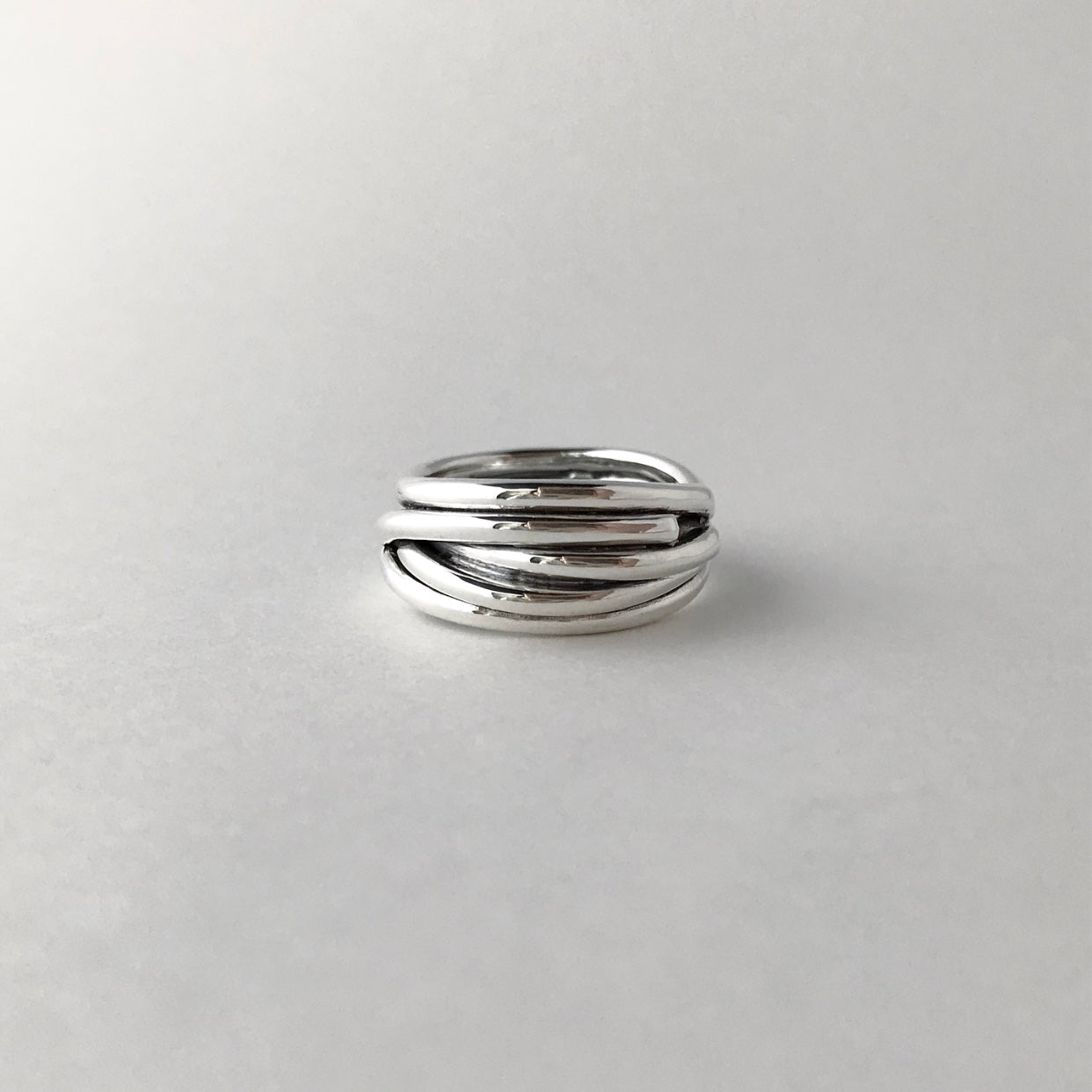Fivefold ring