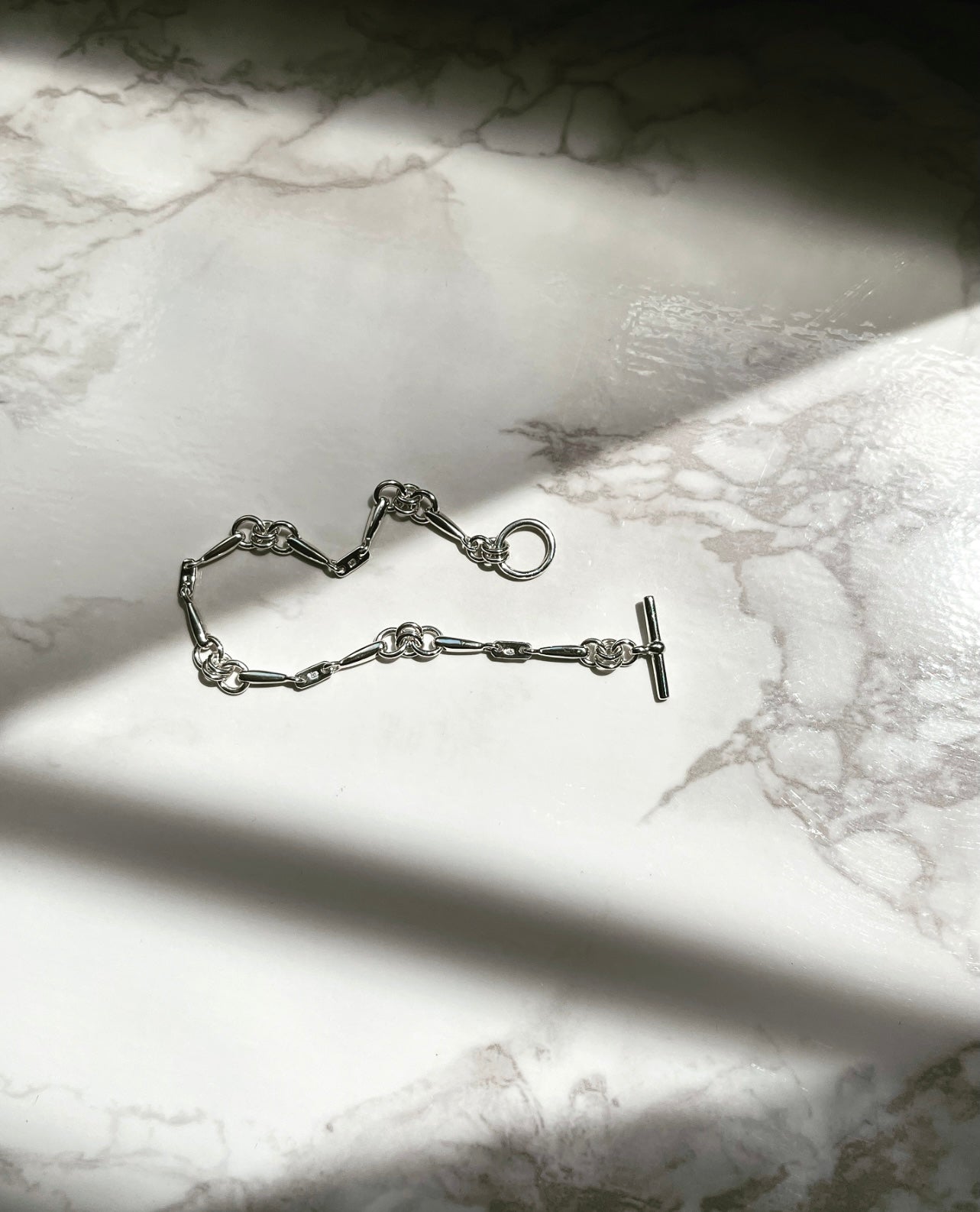 Pin-chain bracelet