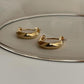 U earrings
