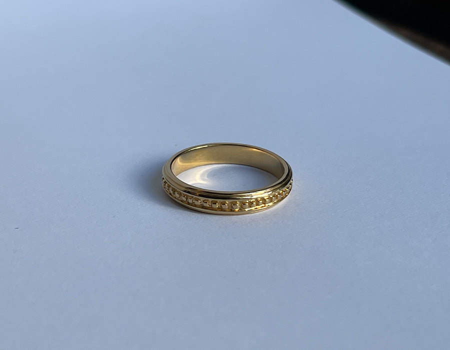Ancient decor ring